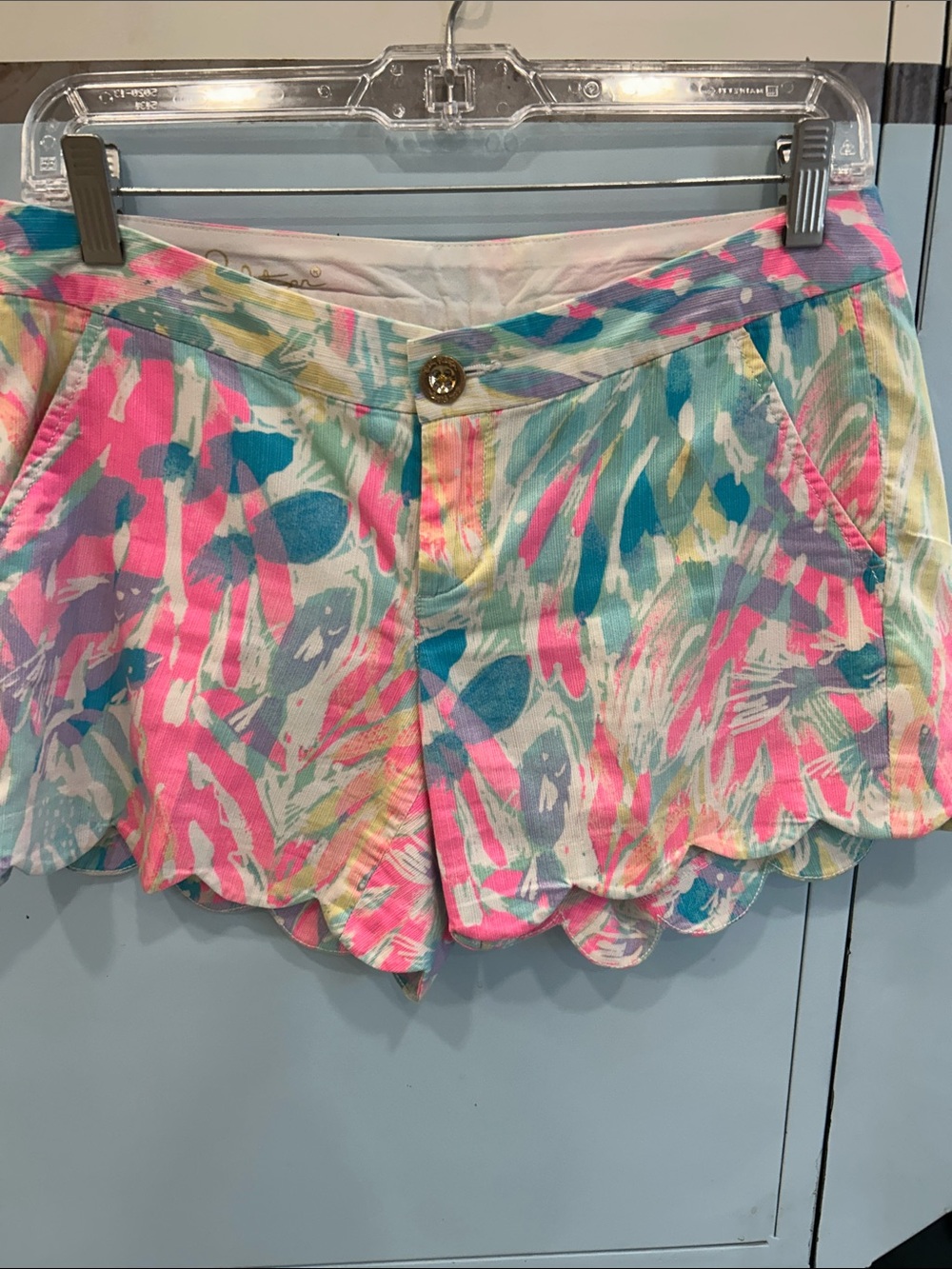 Lilly Pulitzer Scalloped Hem Painterly Print Shorts in Pink, Blue & Green